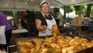 Fiesta del pollo asado de Ribadumia