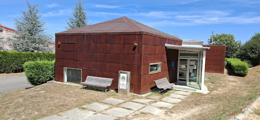Albergue de Peregrinos de Xunqueira de Ambía - portada