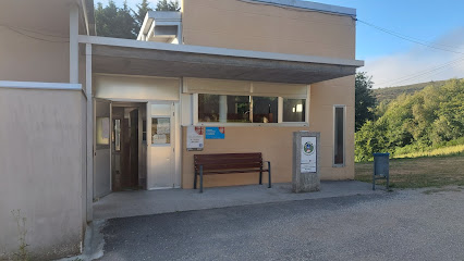 Albergue de Peregrinos do Cádavo - portada