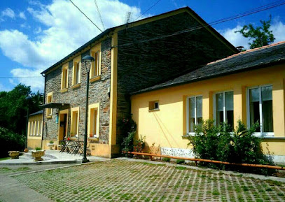 Albergue Turístico de Folgoso - portada