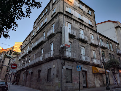 Ancla Dorada - portada