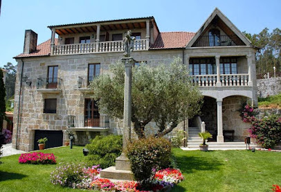 Casa Antiga do Monte - portada