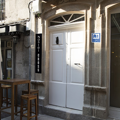 Hostel Cross - portada