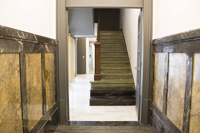 Lux Apartamentos Santiago - portada