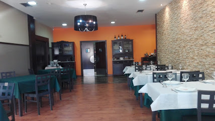 Pensión Tino - portada