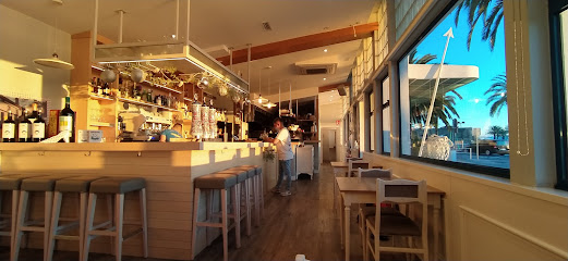 Alvaro Gonzalez Rodriguez ( Nome Comercial: «A Maruxaina») - portada