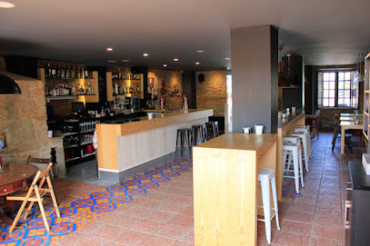 Casa do Tella e Rosalia - portada