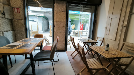 Ernesto Patio Bar - portada