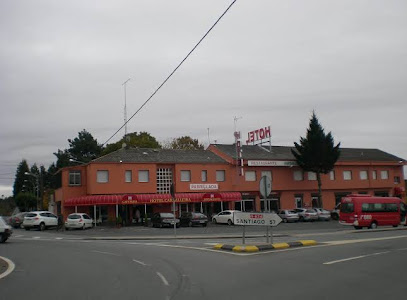 Hotel Restaurante Carballeira - portada