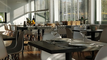 Mollos e Moios Braseria - portada