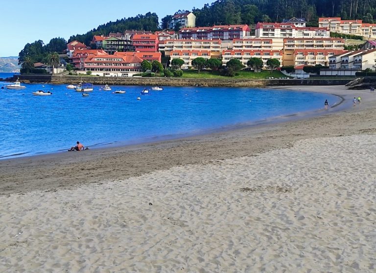 Praia de Quenxe