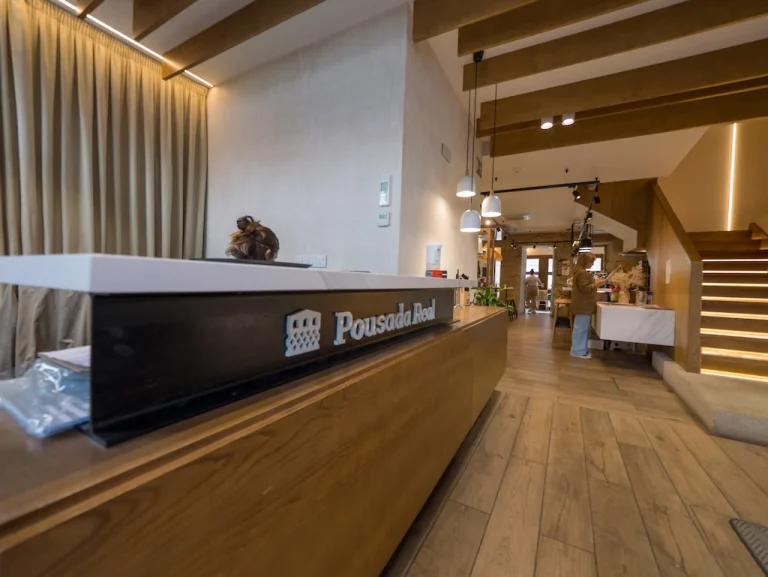 Hotel Real