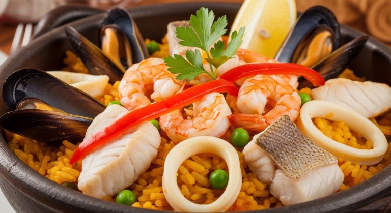Los mejores arroces marineros de Galicia: del bogavante al rizo gallego