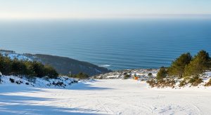 Esquí en Cabeza de Manzaneda: plan invernal para principiantes