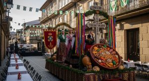Feira do Cocido de Lalín: cocido gallego, desfile y tradición