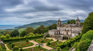 Visita al pazo de Oca y sus jardines secretos