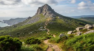 Ascensión ao Pico da Teixeira: o xigante de pedra do Invernadeiro