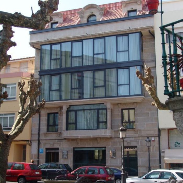 Noyesa, La