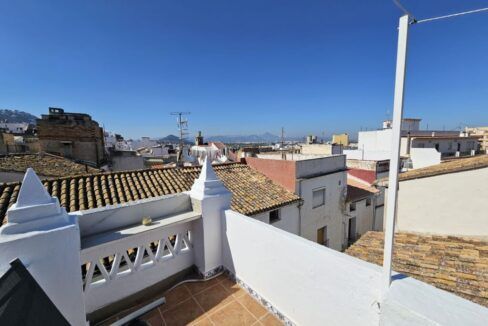 Oliva, Casa