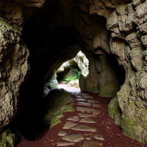 Sendero de las Furnas de Monteagudo: cuevas y leyendas en Allariz