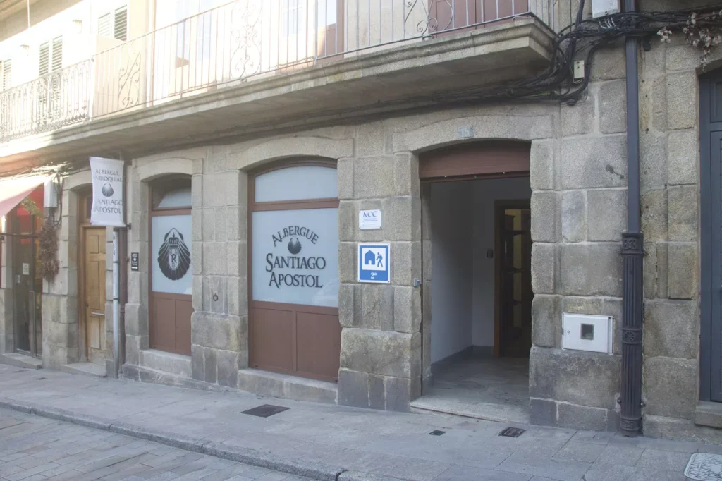 Albergue de Peregrinos Santiago Apostol