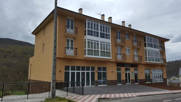 Pensión-Albergue Lemos