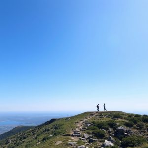Ascensión ao Pico Sacro: o cumio místico de Boqueixón