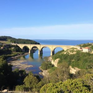 Fin de semana en Portomarín: puente románico y embalse